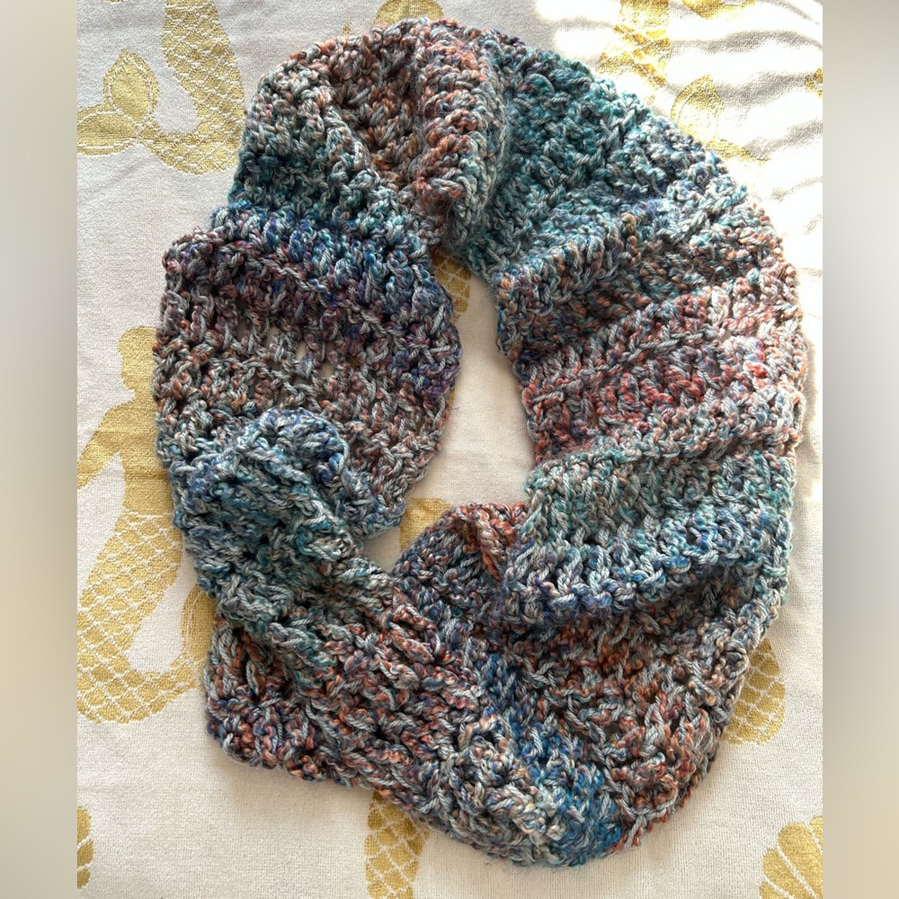 Extra Chunky Crochet Infiniti Scarf - multicolor